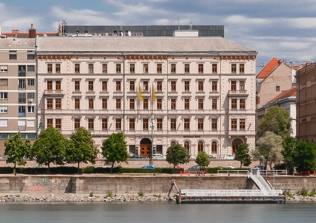 Γραφεία στις όχθες του Δούναβη αγόρασε η Europa Capital 